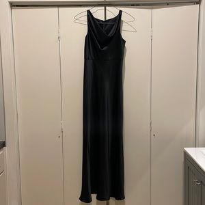 Black silk bridesmaids dress, scoop neck. Size 4-6 with extra length.